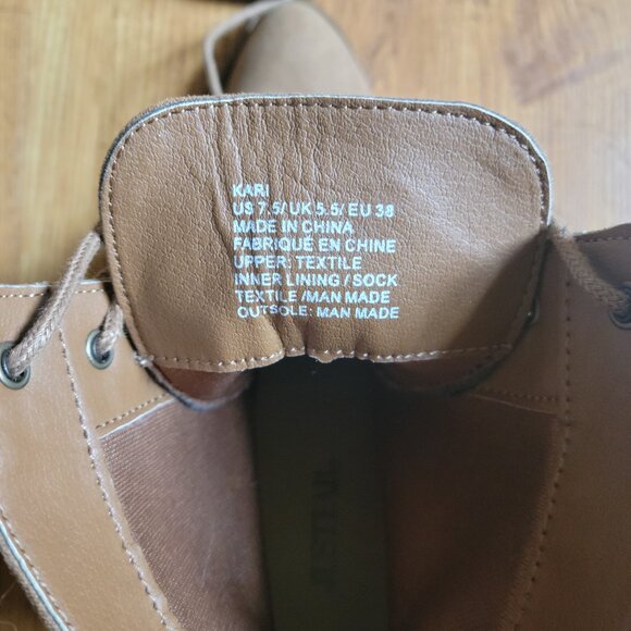 JustFab Kari Lace Up Ankle Boots - Picture 3 of 3